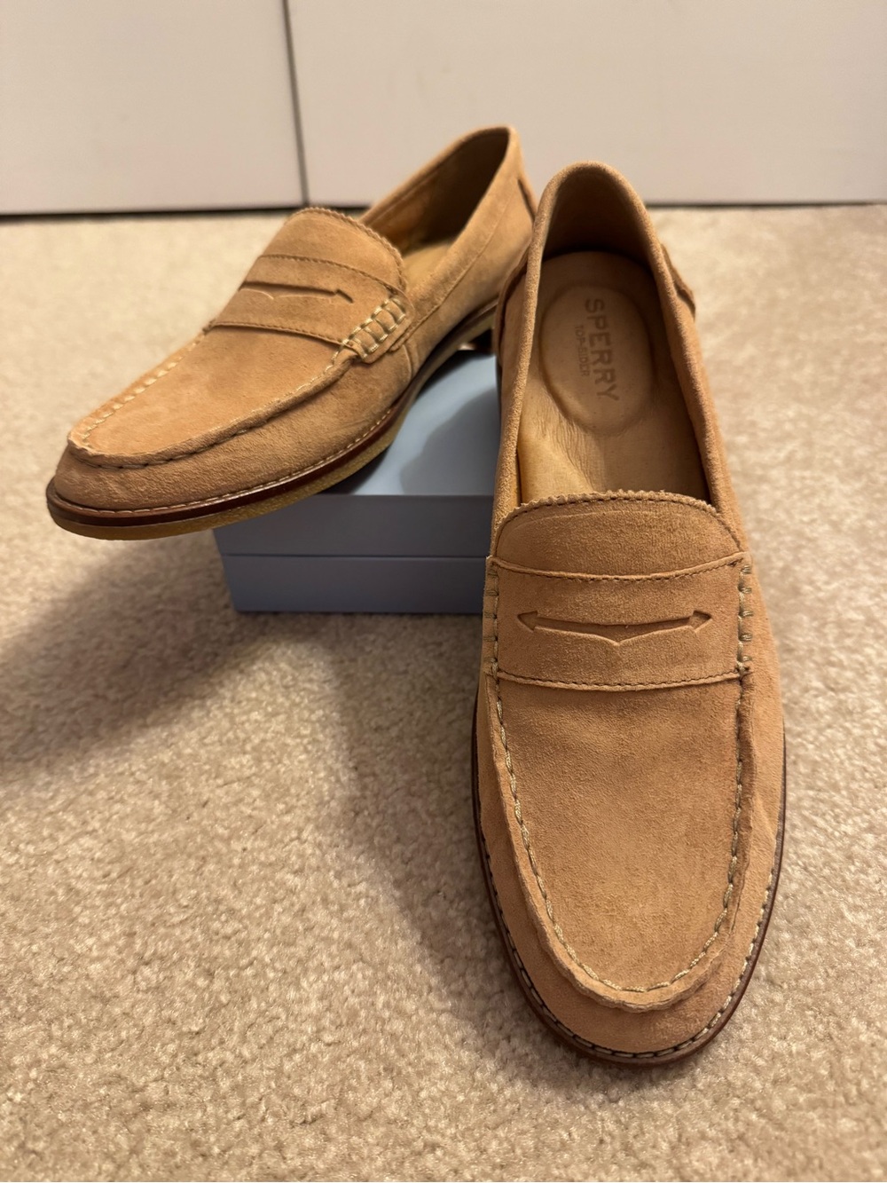 Sperry Women’s Suede Penny Loafers in Tan, Size 8